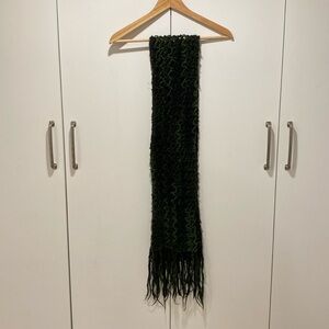 Holt Renfrew Scarf - green and black